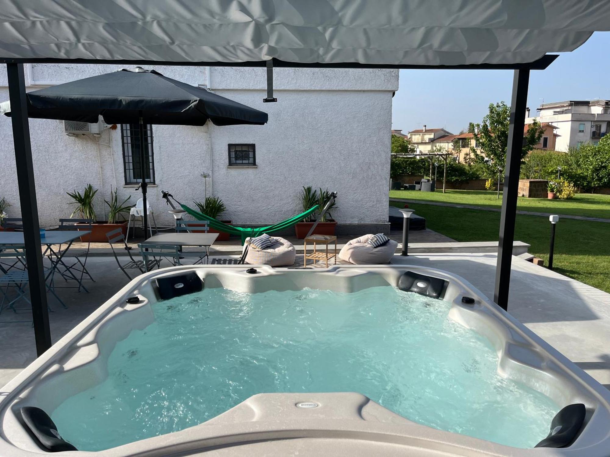 Aparthotel La Petite Famille Corchiano Exterior foto